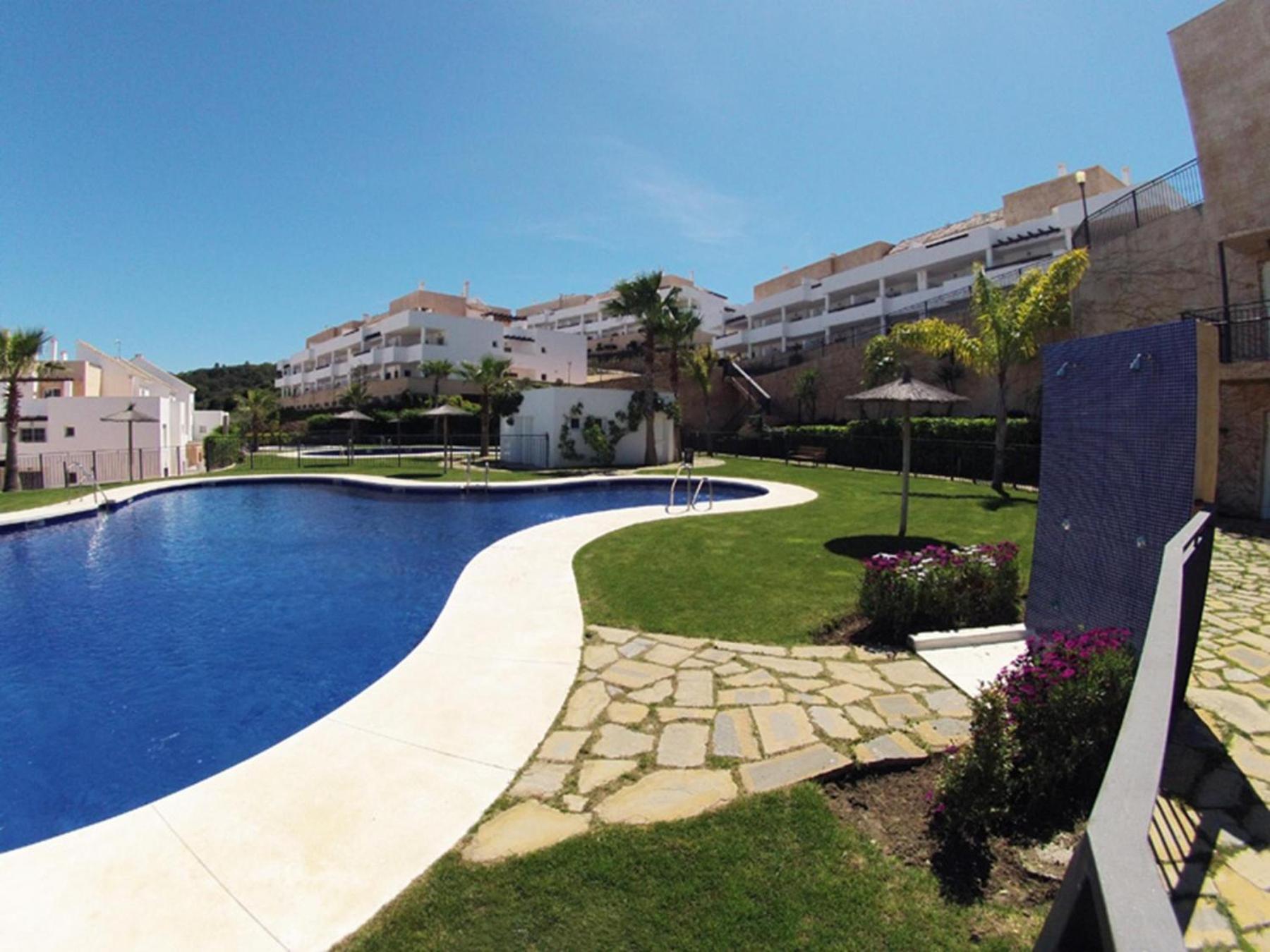 2127-Superb 2 Bedrooms , Lovely Terraces And Pool San Roque  Bagian luar foto